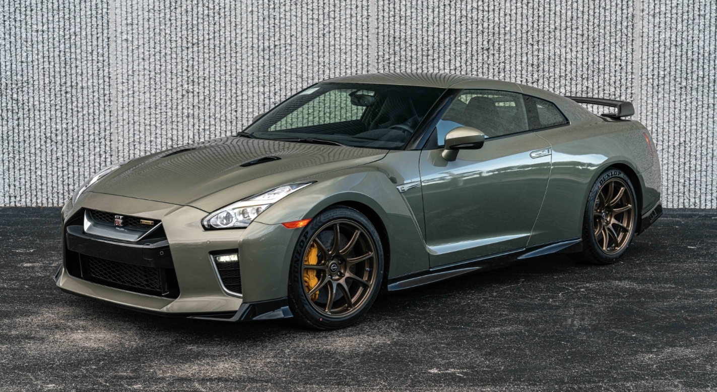 Nissan R35 GT-R Buyers Guide