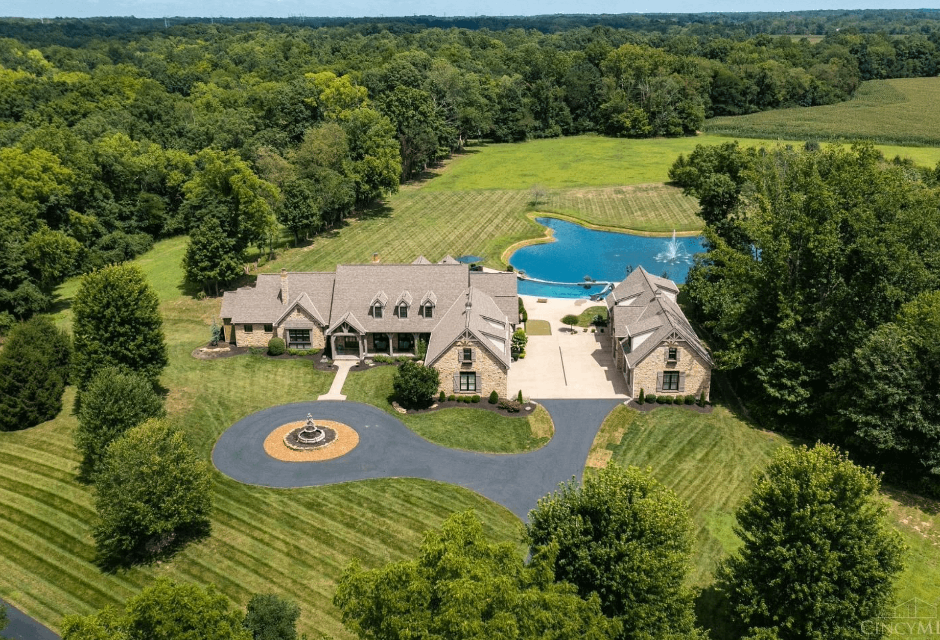 30 Acre Ohio Estate With 8-Car Garage And Pond (PHOTOS)